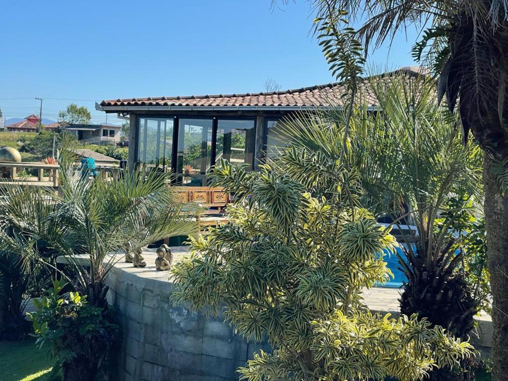Villa Santorini Praia do Rosa com piscina e jacuzzi Esterno foto